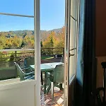 Le De La Hulle Maison Privee Avec Sauna, Jacuzzi Et Bar *