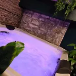 Le De La Hulle Maison Privee Avec Sauna, Jacuzzi Et Bar Hébergement de vacances *