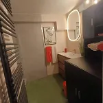 Le De La Hulle Maison Privee Avec Sauna, Jacuzzi Et Bar *