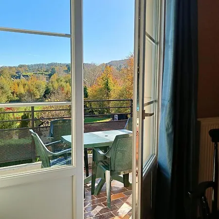 Le De La Hulle Maison Privee Avec Sauna, Jacuzzi Et Bar *
