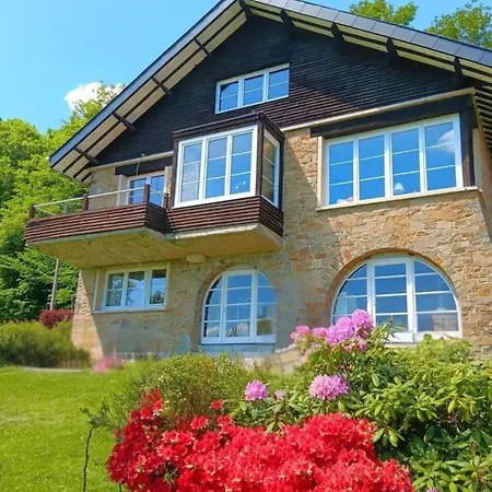 Le De La Hulle Maison Privee Avec Sauna, Jacuzzi Et Bar Holiday home