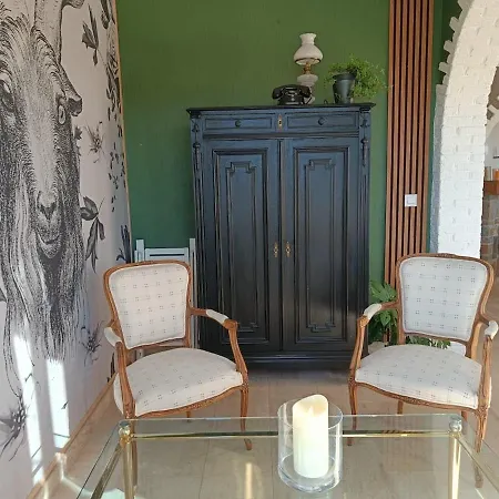 Le De La Hulle Maison Privee Avec Sauna, Jacuzzi Et Bar *