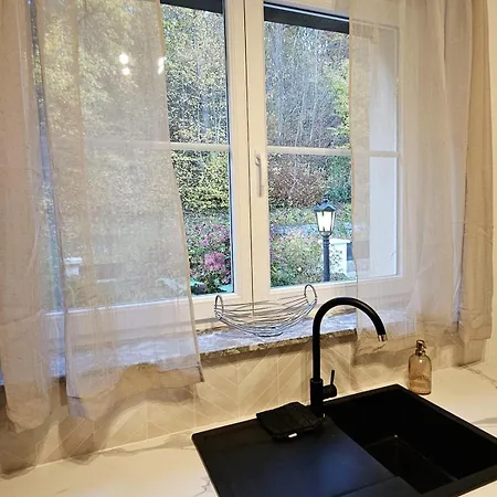 Le De La Hulle Maison Privee Avec Sauna, Jacuzzi Et Bar