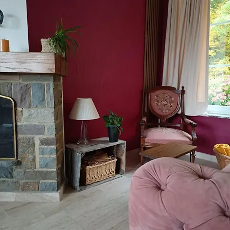 Le De La Hulle Maison Privee Avec Sauna, Jacuzzi Et Bar Holiday home *