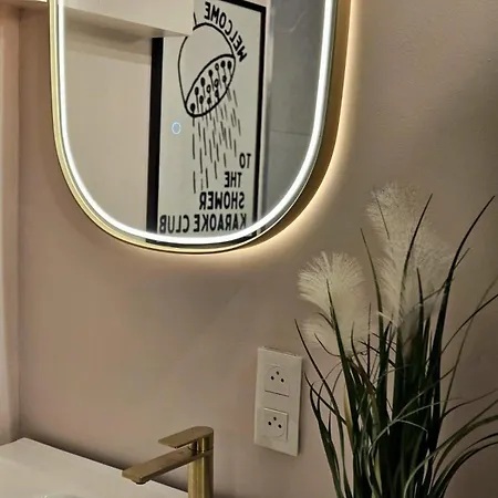 Дом отдыха Le De La Hulle Maison Privee Avec Sauna, Jacuzzi Et Bar