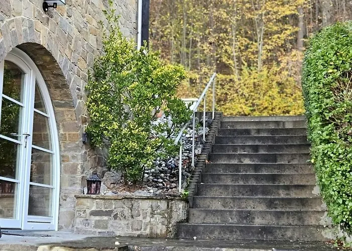 Ferienhaus Le De La Hulle Maison Privee Avec Sauna, Jacuzzi Et Bar