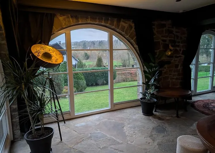 Ferienhaus Le De La Hulle Maison Privee Avec Sauna, Jacuzzi Et Bar Profondeville