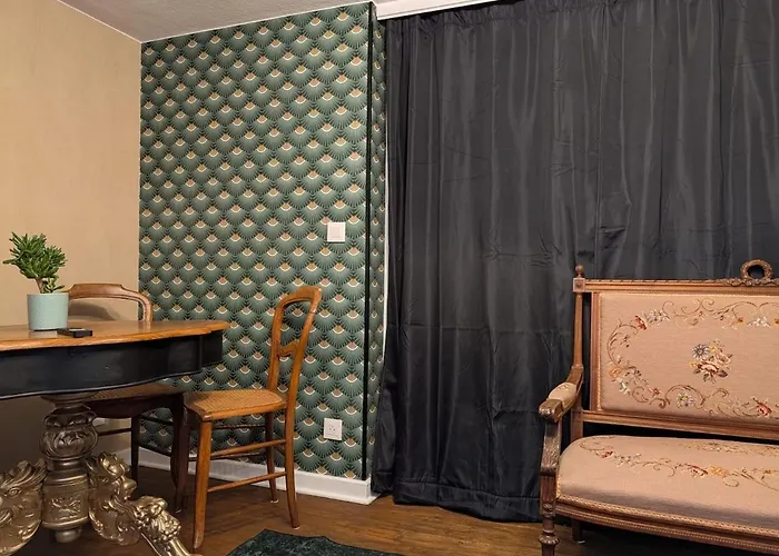 Le De La Hulle Maison Privee Avec Sauna, Jacuzzi Et Bar Ferienhaus